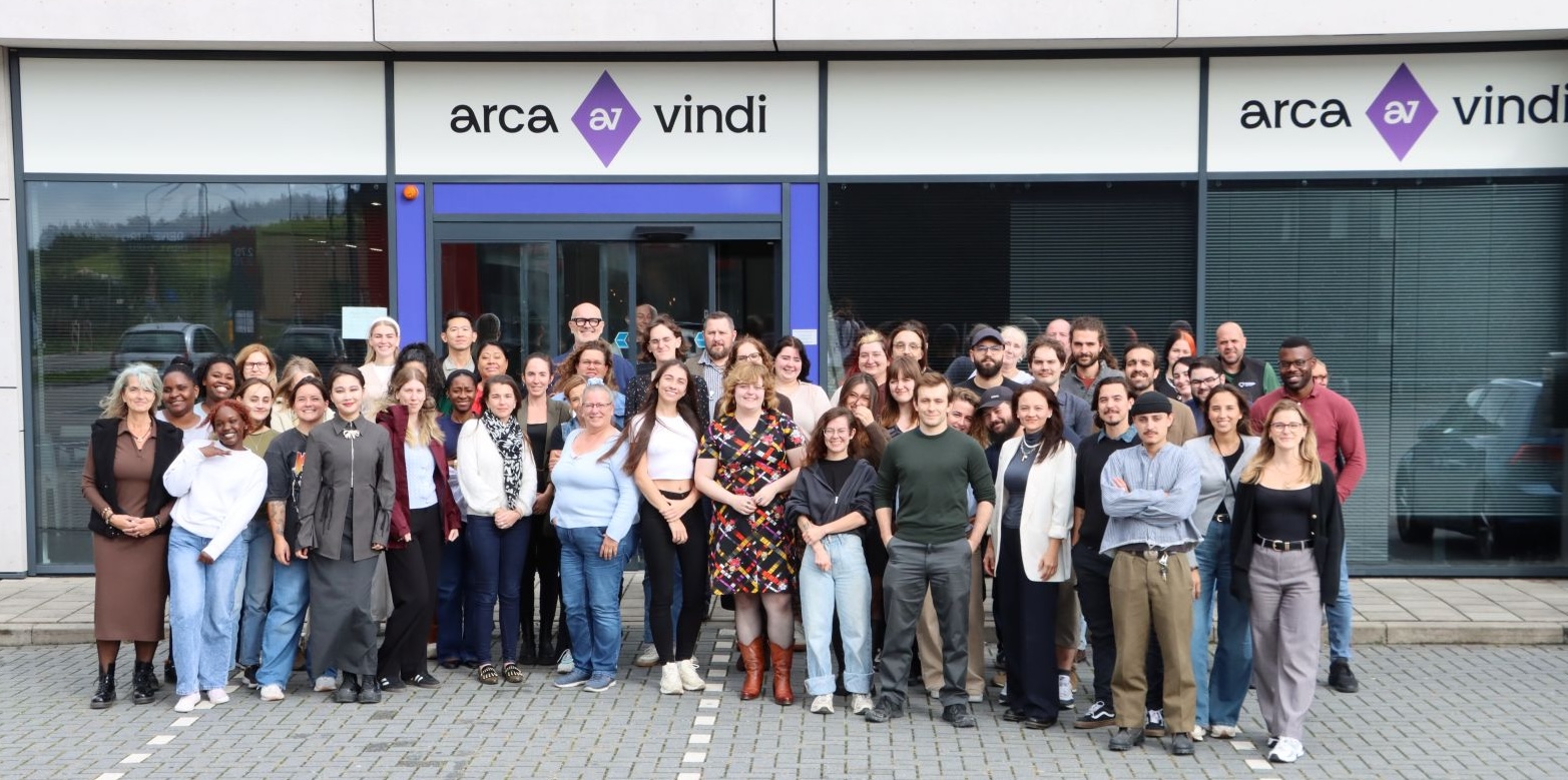 Team group AV photo-1